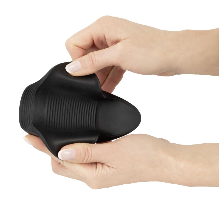 Черный мастурбатор с гибкими крылышками Черный мастурбатор с гибкими крылышками