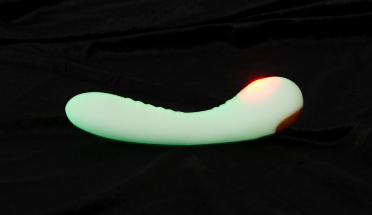 Люминесцентный вибратор для точки G Glow in the dark G-Spot - 17,9 см. Люминесцентный вибратор для точки G Glow in the dark G-Spot - 17,9 см.